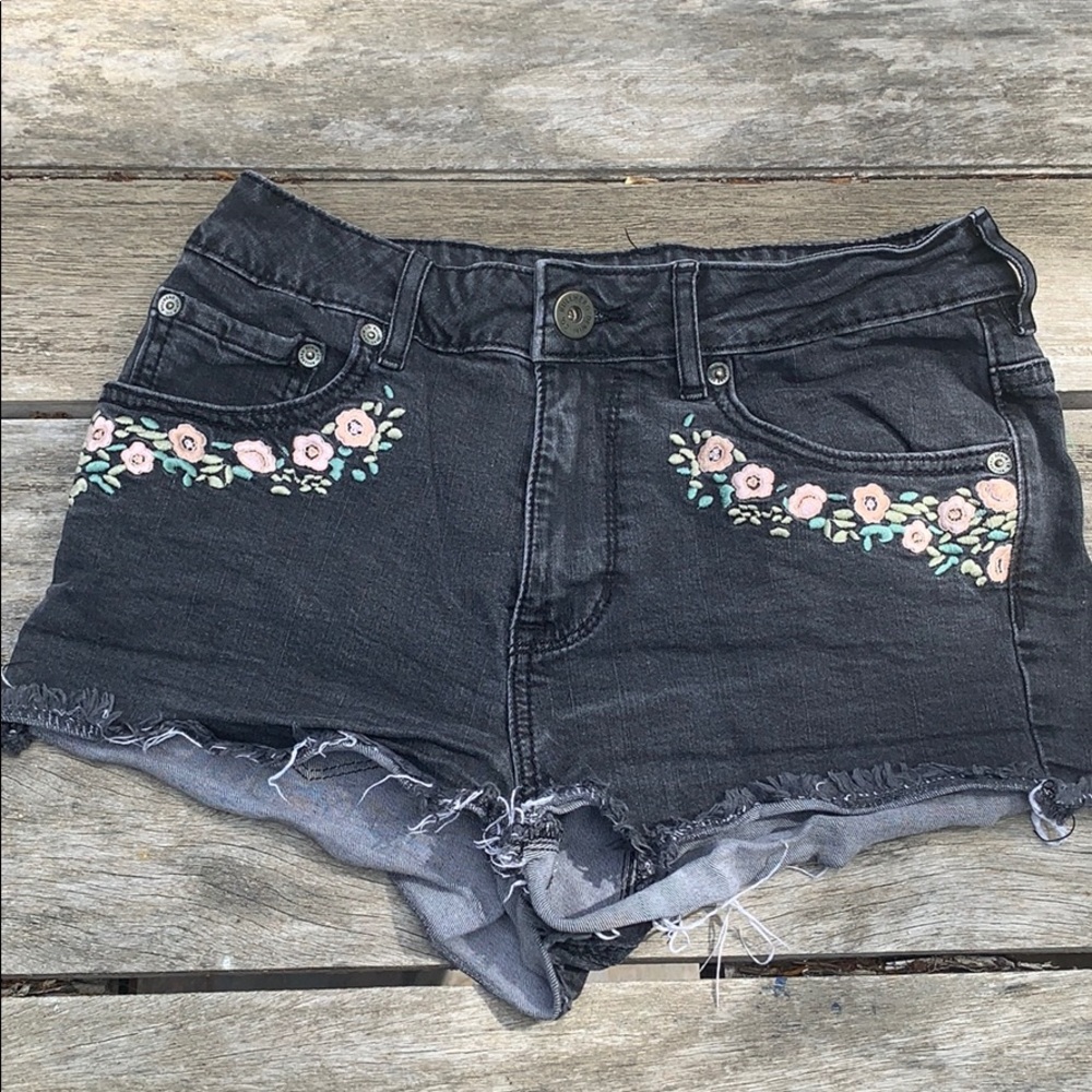 Bullhead black denim shorts